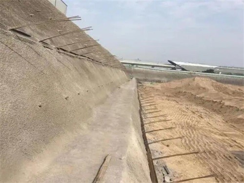 牧野河道边坡加固